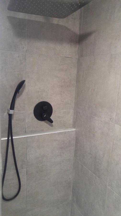 סן-בריו Hostel Du Lapin Blanc מראה חיצוני תמונה